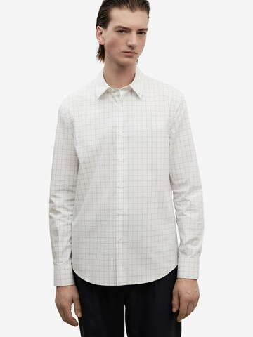 Adolfo Dominguez Regular fit Button Up Shirt in White: front