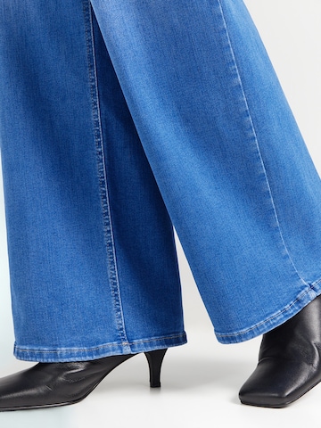 ONLY Wide leg Jeans 'ONLMADISON BLUSH' in Blauw