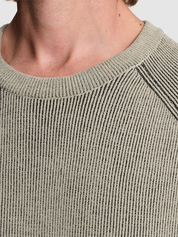 CAST IRON Neulepaita 'Pullover with two-tone rib texture and raglan sleeves' värissä beige
