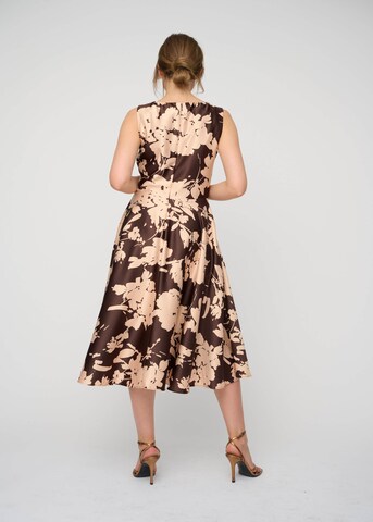 Robe de cocktail KLEO en marron