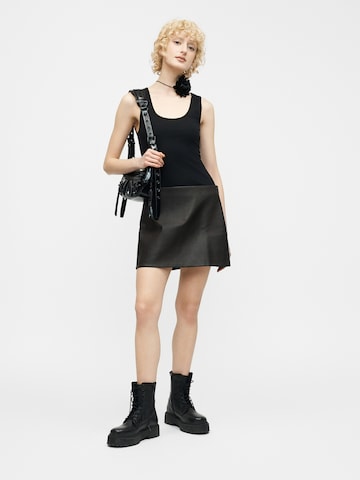 GAP - Top en negro