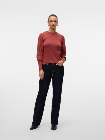 Pull-over 'VMHOLLY POINTELLE' VERO MODA en rouge