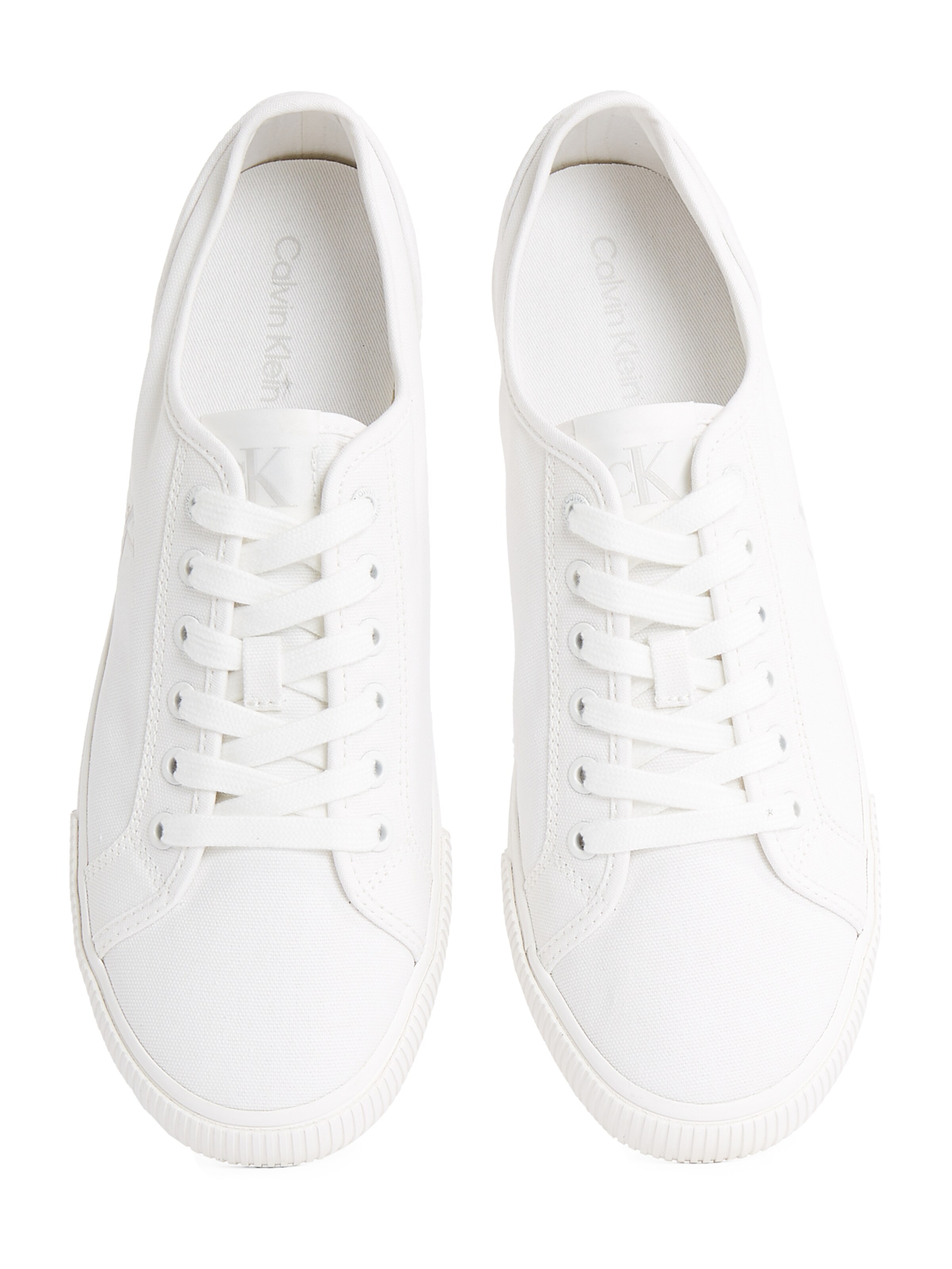 Calvin Klein Låg sneaker 'ESS' i vit