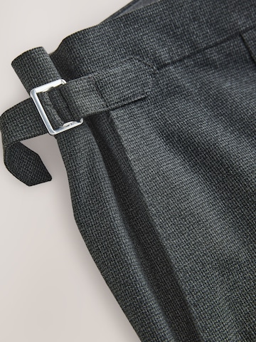 Next Обычный Плиссированные брюки в Серый