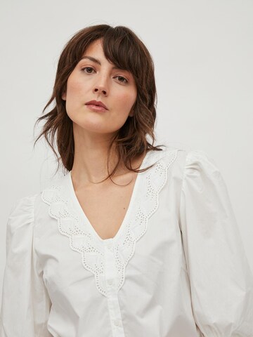 VILA - Blusa 'Cilda' en blanco