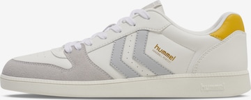 Baskets basses 'HANDBALL PERFEKT SP' Hummel en blanc : devant