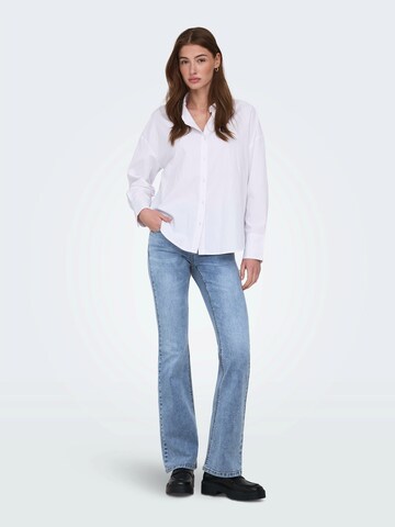 ONLY Rozšírený strih Džínsy 'ONLWAUW' - Modrá