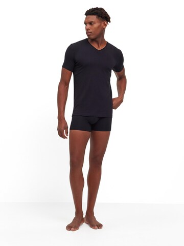 FALKE Unterhemd‌‌‌‌‌ in Schwarz
