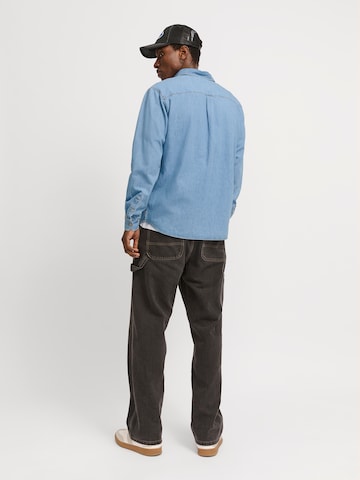 Fit confort Chemise 'JJICREEK' JACK & JONES en bleu