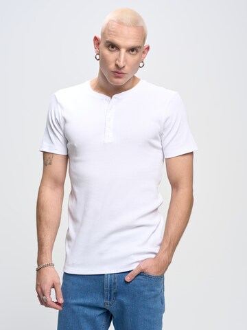 BIG STAR Shirt ' Basicag' in Wit: voorkant