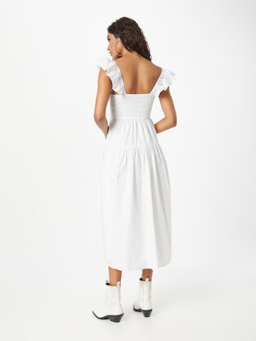 Abercrombie & Fitch Платье в Белый