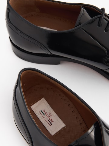 Next - Sapato com atacadores em preto