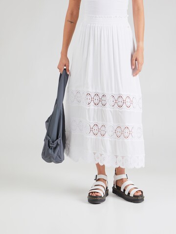 NÜMPH Skirt 'GAIA' in White: front