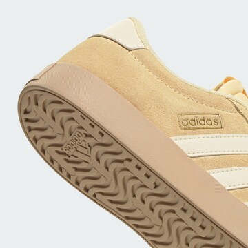 ADIDAS SPORTSWEAR - Sapatilhas baixas 'VL Court 3.0' em amarelo