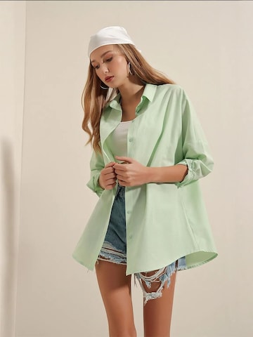Bigdart - Blusa em verde: frente
