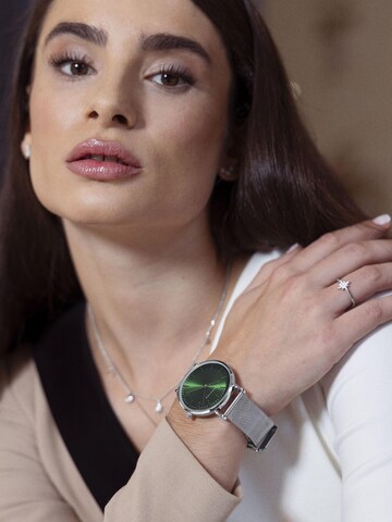 Luxenter Analog Watch 'Uzrai' in Green
