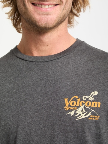 Volcom Тениска 'Back Country HTH' в сиво