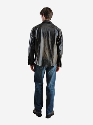 Giesto Comfort fit Button Up Shirt in Black