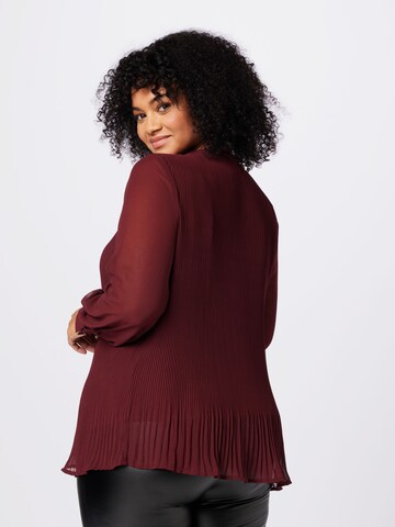 Chemisier 'Charlie' ABOUT YOU Curvy en rouge