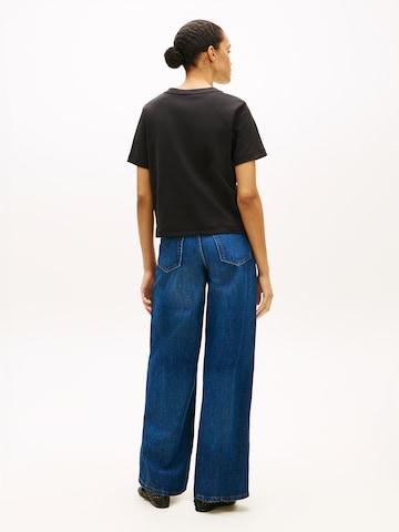 TOMMY HILFIGER Тениска в черно