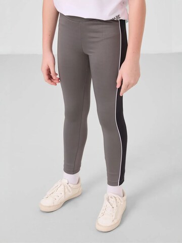 Survêtement 'Aktive Sets' Tommy Life en gris
