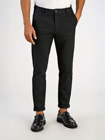 Lindbergh Slimfit Housut värissä musta