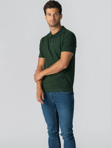 Chemise ' Muscle Polo ' TEESHOPPEN en vert : devant