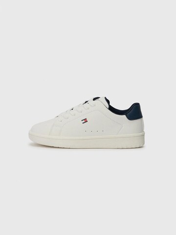 TOMMY HILFIGER Sneaker '2COOL4SKOOL' in Weiß