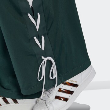 ADIDAS ORIGINALS Wide leg Broek 'Always Original Laced ' in Groen