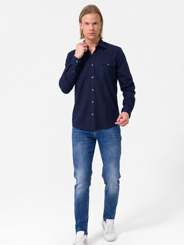 By Diess Collection Regular fit Риза в синьо