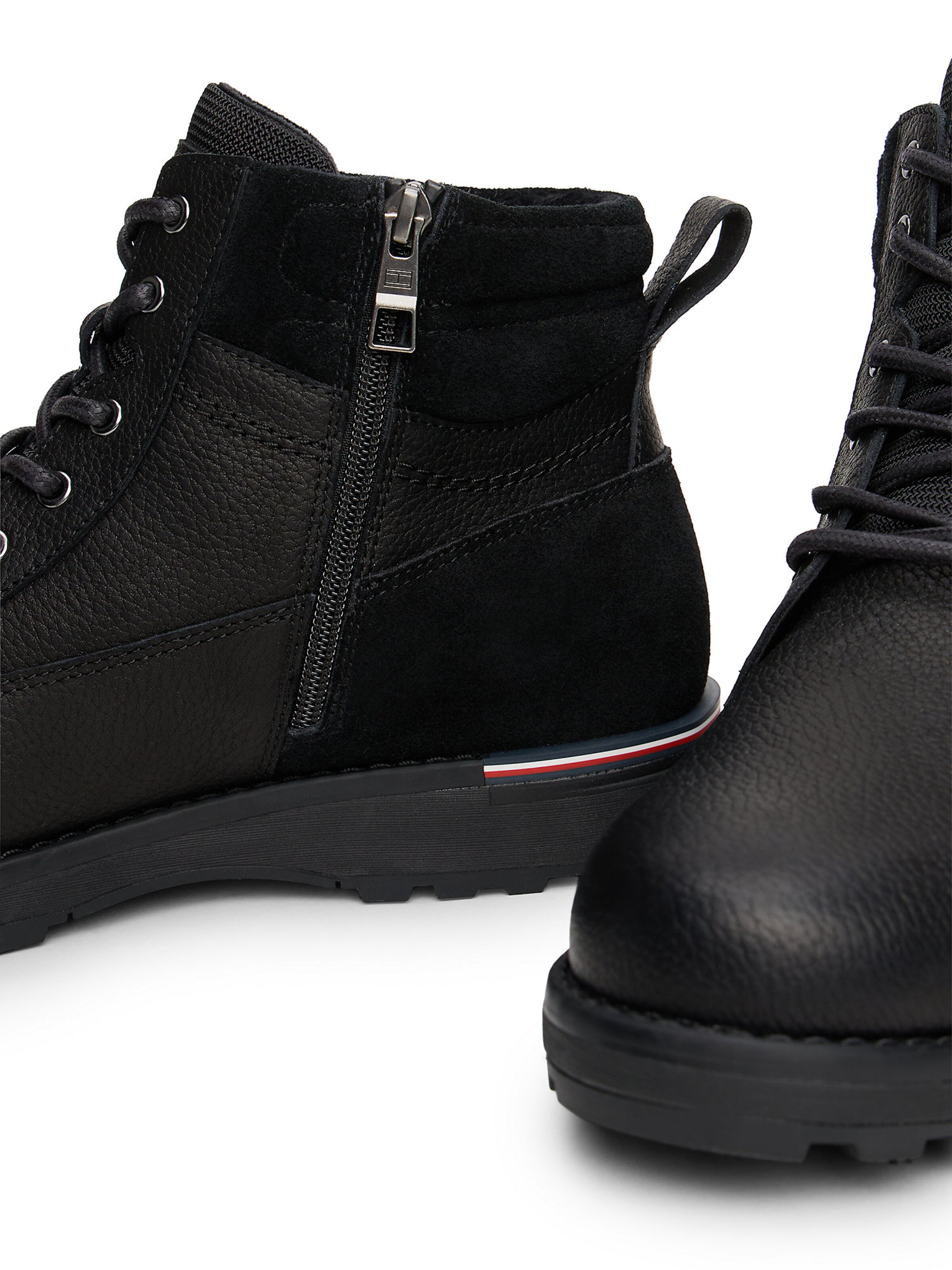 TOMMY HILFIGER Schnürboots in Schwarz