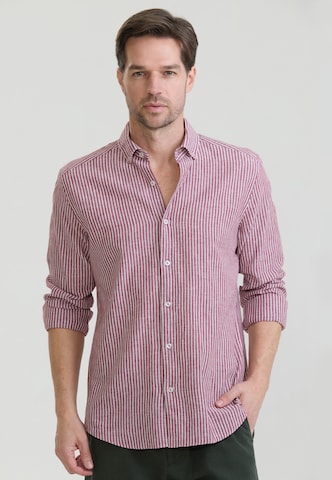 Felix Hardy Regular Fit Hemd in Rot: Vorderseite