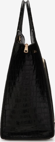 Isabel Bernard Handbag in Black
