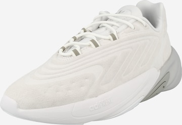 ADIDAS ORIGINALS Sneaker low 'OZELIA' i hvid: forside