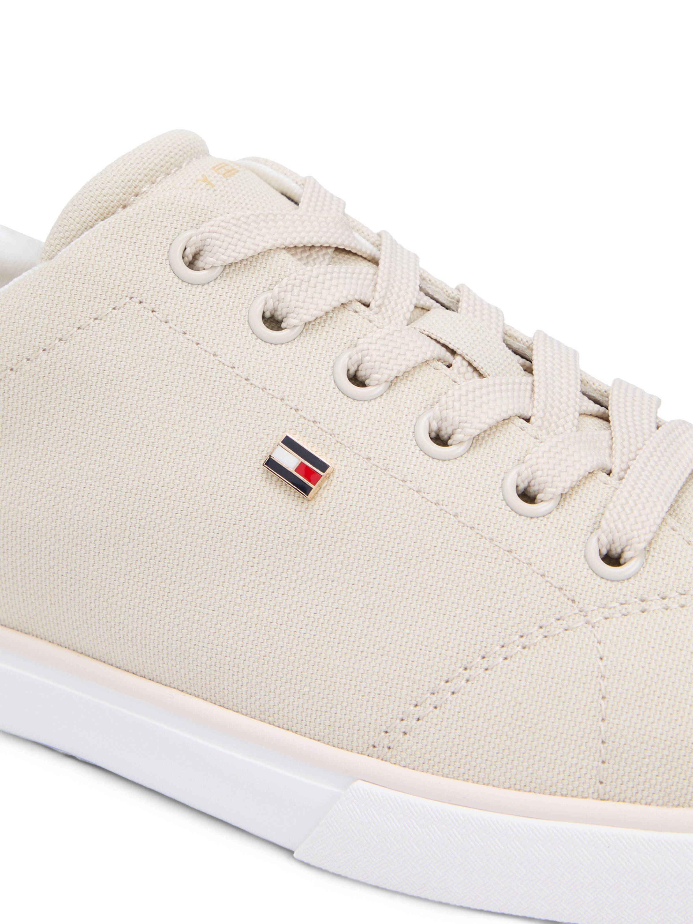 TOMMY HILFIGER Sneaker in Beige
