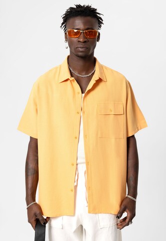 Camicia 'Arlington' di VAMOS CLO in arancione: frontale