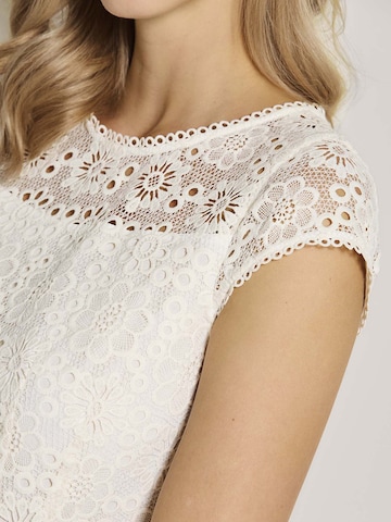 Robe de cocktail MADELEINE en blanc
