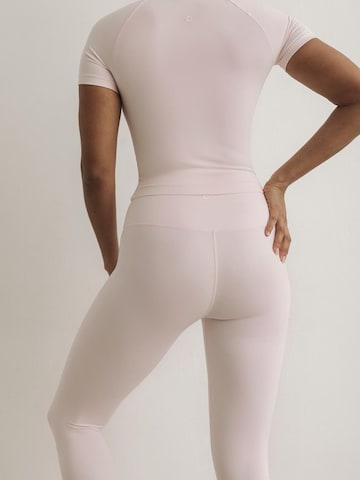 MyLibi - Top deportivo 'Top Manga Corta Lua Baby Pink' en rosa