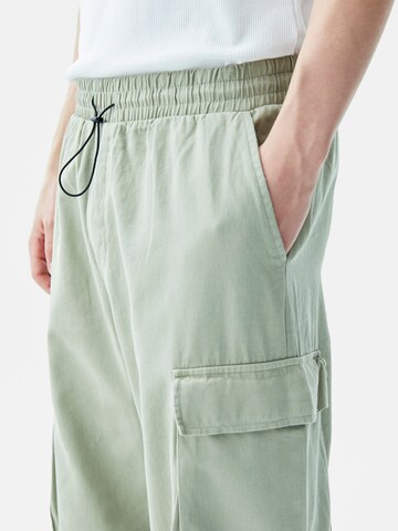 Loosefit Pantaloni cargo 'Chrysanthemum' di VAMOS CLO in verde