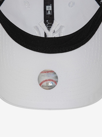 Casquette 'LEAGUE ESS 9TWENTY NEYYAN' NEW ERA en blanc