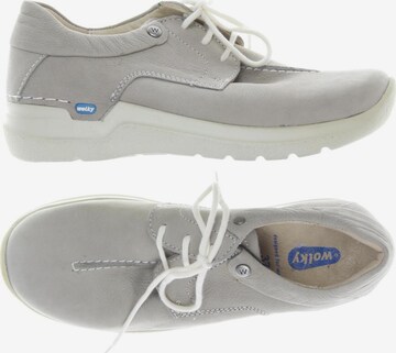 Wolky Flats & Loafers in 37 in Grey: front