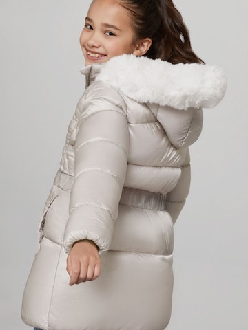 sidabrinė Lipsy Paltas