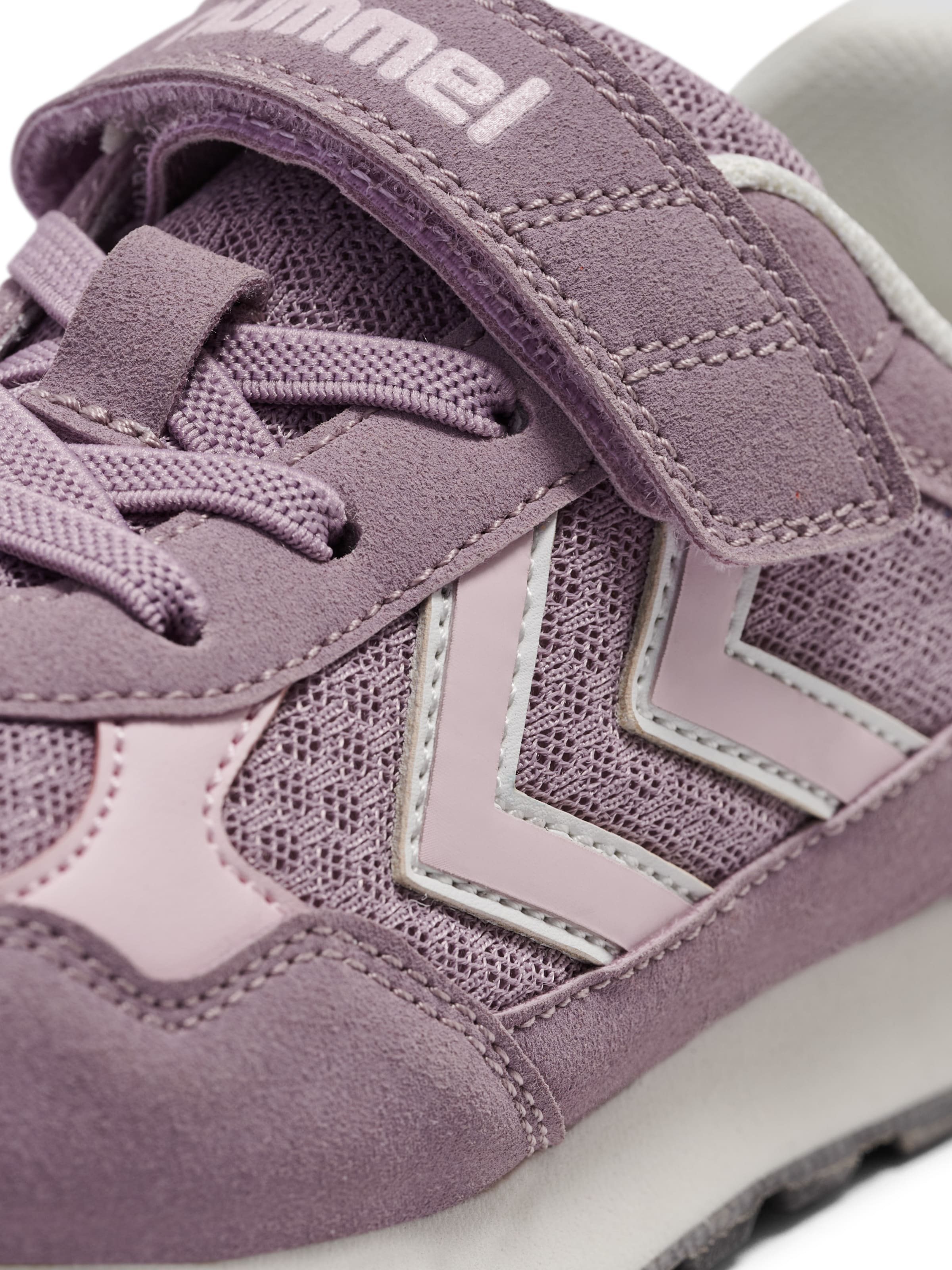 Hummel Sneakers in Lila
