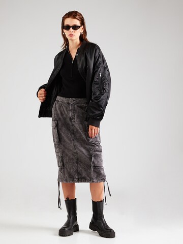 Gonna di ALPHA INDUSTRIES in nero