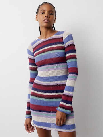 Rochie tricotat de la Pull&Bear pe albastru: față