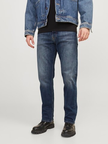 JACK & JONES Regular Jeans 'Chris Reed' in Blauw: voorkant