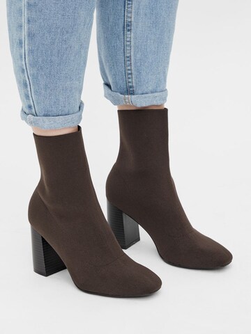 Bianco Ankle Boots 'ELLIE' in Brown