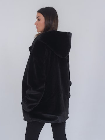 Veste d’hiver 'Madita' FRESHLIONS en noir