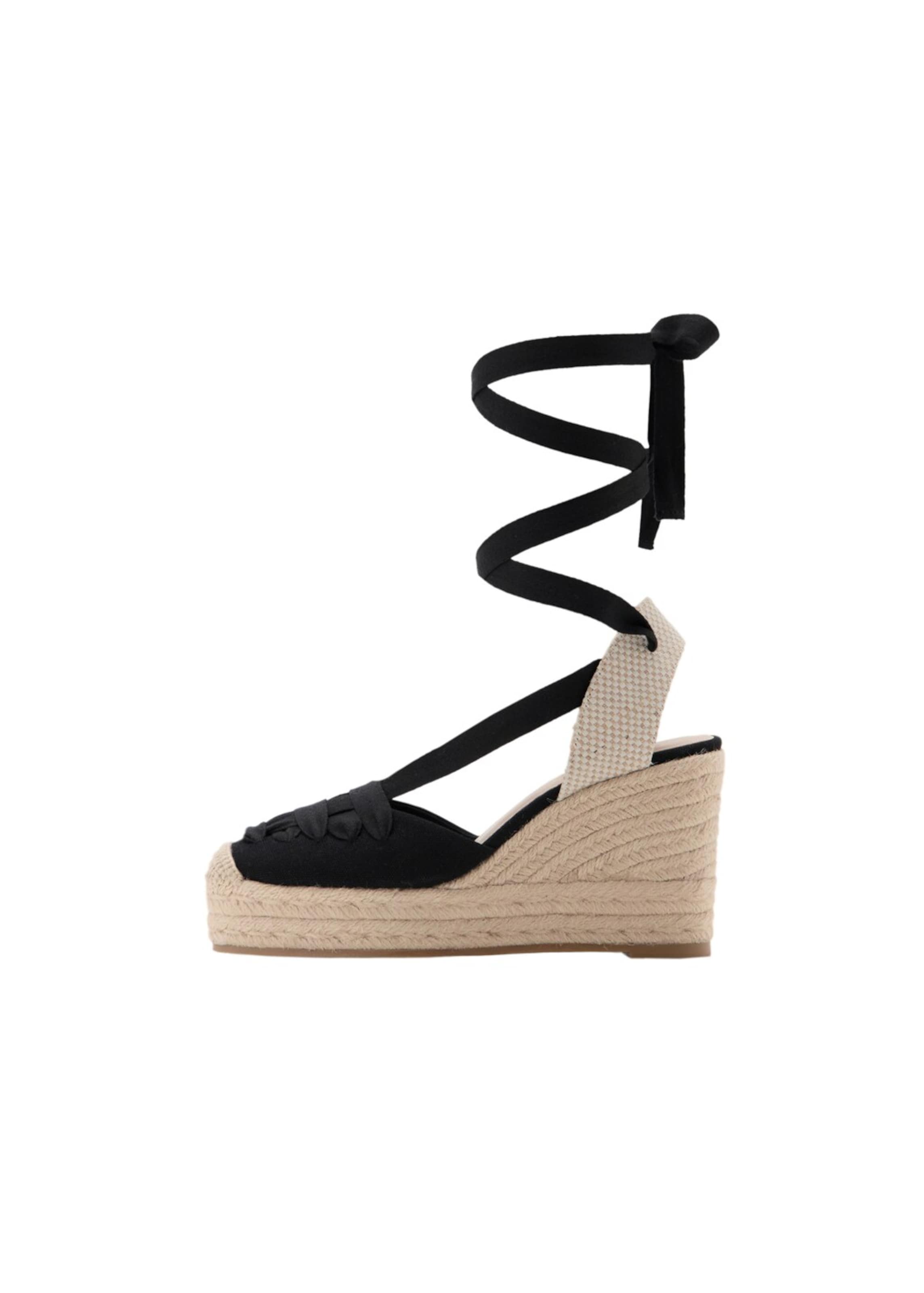 MANGO TEEN Sandale in Schwarz: Vorderseite