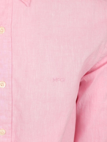McGREGOR Regular fit Button Up Shirt in Pink